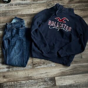 Hollister Dark Blue Sweatshirt and Denim Jeans